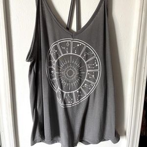 Gray tank top